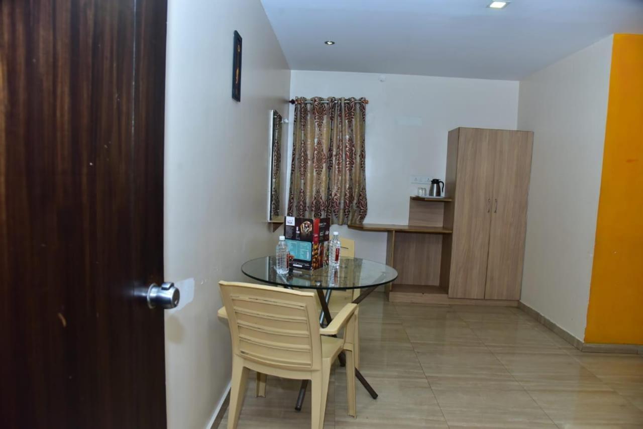Hotel Fortune City Bangalore Buitenkant foto